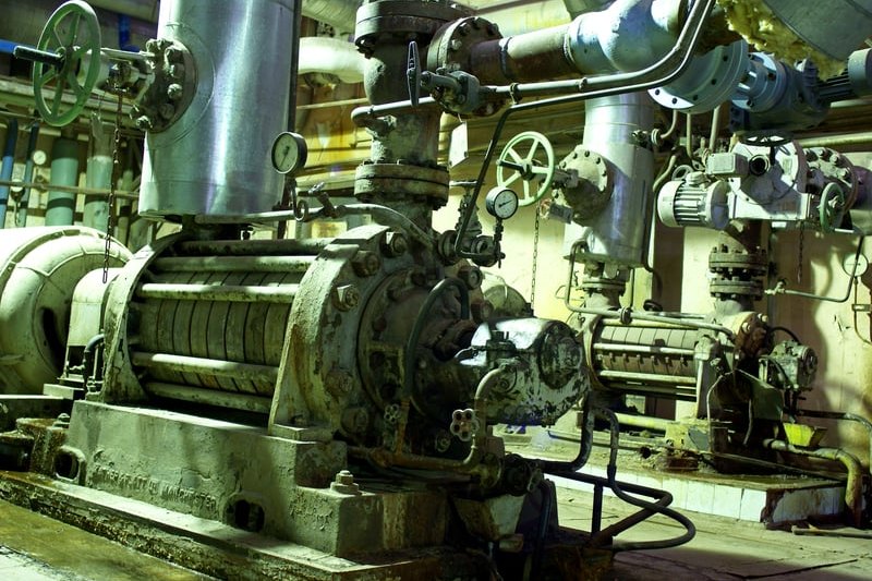 Aging compressor units in a plant machine hall