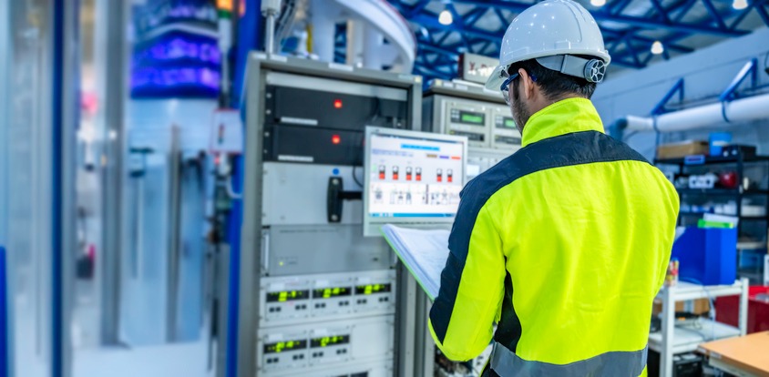 Operator Confirming Parameters During Control System Commissioning